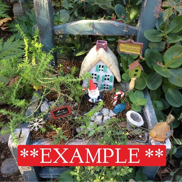 LIGHT UP CHRISTMAS TOWN FAIRY GARDEN GIFT SET - Picture 16 of 16